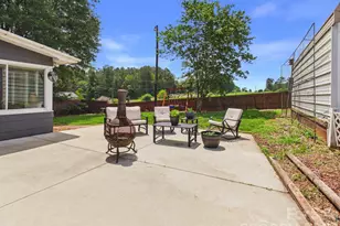 19 Pinecrest Ct, Taylorsville, NC 28681 - Photo 6