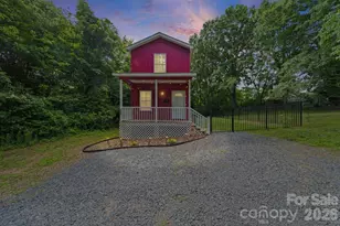308 E 10th St, Oakboro, NC 28129 - Photo 1