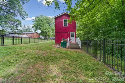 308 E 10th Street, Oakboro, NC 28129 - Photo 10