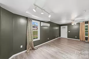 308 E 10th St, Oakboro, NC 28129 - Photo 12