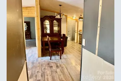 19 Dot Street, Clyde, NC 28721 - Photo 10