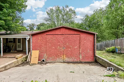 19 Dot Street, Clyde, NC 28721 - Photo 28