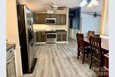 19 Dot Street, Clyde, NC 28721 - Photo 6
