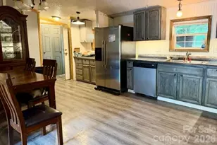 19 Dot St, Clyde, NC 28721 - Photo 8