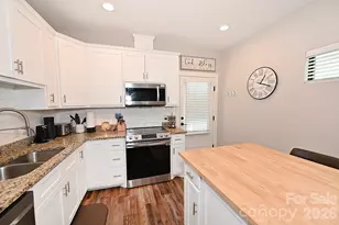 28 Cottage Ct, Granite Falls, NC 28630 - Photo 18