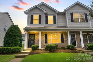 10563 Stoneacre Ct, Pineville, NC 28134 - Photo 1