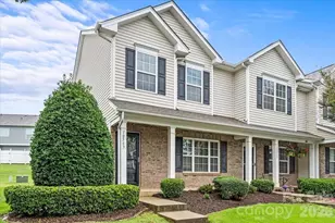 10563 Stoneacre Ct, Pineville, NC 28134 - Photo 2