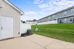 10563 Stoneacre Ct, Pineville, NC 28134 - Photo 24