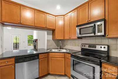 9 Kenilworth Knoll #108, Asheville, NC 28805 - Photo 14
