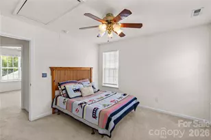 11148 Heritage Green Dr, Cornelius, NC 28031 - Photo 26