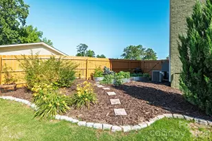 8005 Island View Ct, Denver, NC 28037 - Photo 6