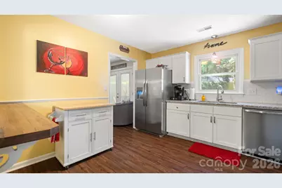 9126 Essen Lane, Charlotte, NC 28210 - Photo 12
