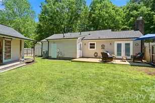 9126 Essen Ln, Charlotte, NC 28210 - Photo 26