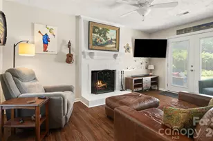 9126 Essen Ln, Charlotte, NC 28210 - Photo 16