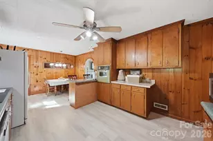 2089 Connelly Springs Rd, Lenoir, NC 28645 - Photo 14