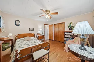 2089 Connelly Springs Rd, Lenoir, NC 28645 - Photo 18