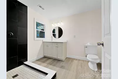 218 Palmer Street NW, Lenoir, NC 28645 - Photo 10