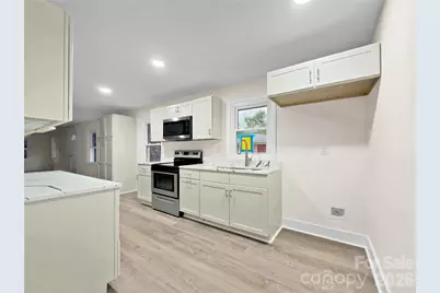 218 Palmer Street NW, Lenoir, NC 28645 - Photo 2