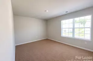 5044 Wolfridge Ave, Charlotte, NC 28214 - Photo 18