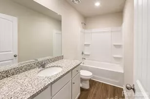 5044 Wolfridge Ave, Charlotte, NC 28214 - Photo 16