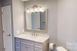 1105 Torrence Cir, Davidson, NC 28036 - Photo 14