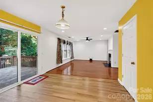 2539 Thornfield Rd, Charlotte, NC 28273 - Photo 12
