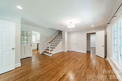 7101 Sherbourne Drive, Charlotte, NC 28210 - Photo 14