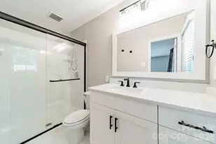 7101 Sherbourne Dr, Charlotte, NC 28210 - Photo 24