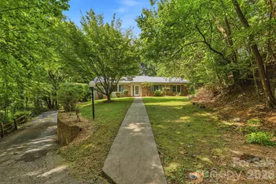 709 Forest Ridge Drive, Hendersonville, NC 28791 - Photo 2