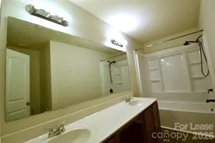 843 Plaza Walk Dr, Charlotte, NC 28215 - Photo 26
