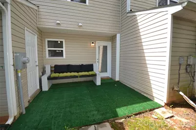 843 Plaza Walk Drive, Charlotte, NC 28215 - Photo 28