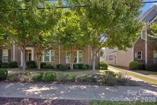 18448 W Catawba Ave, Cornelius, NC 28031 - Photo 2