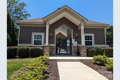 18448 West Catawba Avenue, Cornelius, NC 28031 - Photo 34