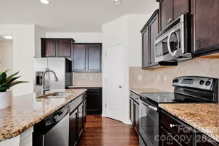 18448 W Catawba Ave, Cornelius, NC 28031 - Photo 6