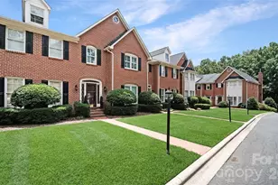 3524 Kylemore Ct, Charlotte, NC 28210 - Photo 2