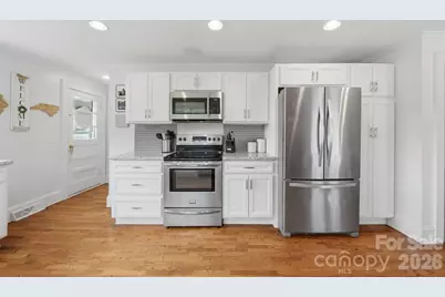 3526 16th Street NE, Hickory, NC 28601 - Photo 12