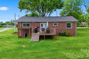 3526 16th St NE, Hickory, NC 28601 - Photo 28