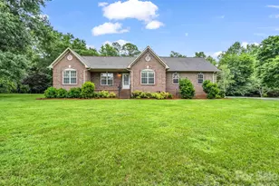 153 Rosey Ln, Rutherfordton, NC 28139 - Photo 4
