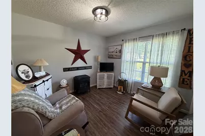110 E Pine Street, Maiden, NC 28650 - Photo 10