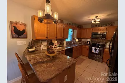 110 E Pine Street, Maiden, NC 28650 - Photo 4