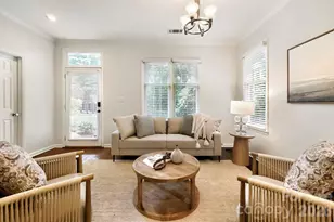 2515 Dilworth Heights Ln, Charlotte, NC 28209 - Photo 4