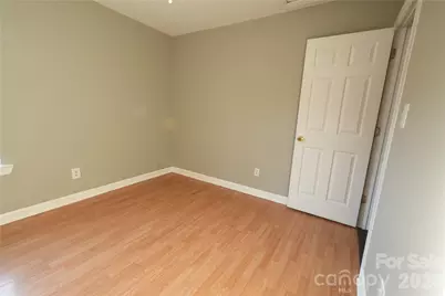 6410 Castlewynd Court, Charlotte, NC 28212 - Photo 14