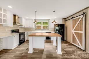 22 Split Pine Cove, Clyde, NC 28721 - Photo 6