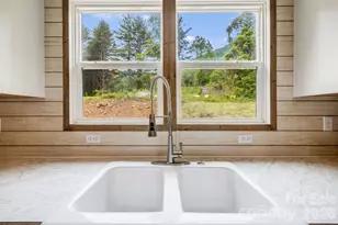 22 Split Pine Cove, Clyde, NC 28721 - Photo 8