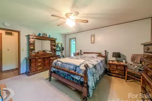 114 Dewberry Ln, Burnsville, NC 28705 - Photo 18