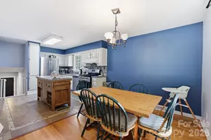 7419 Meadowdale Ln, Charlotte, NC 28212 - Photo 8
