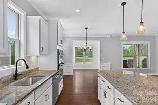 3008 Bartlett St, Fort Mill, SC 29715 - Photo 8