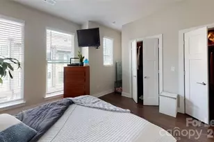 244 Uptown W Dr, Charlotte, NC 28208 - Photo 10