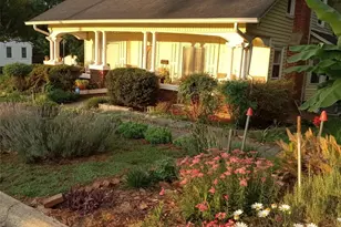601 Forney Ave, Lincolnton, NC 28092 - Photo 2