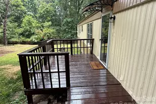 1140 Love Valley Rd, Clover, SC 29710 - Photo 4